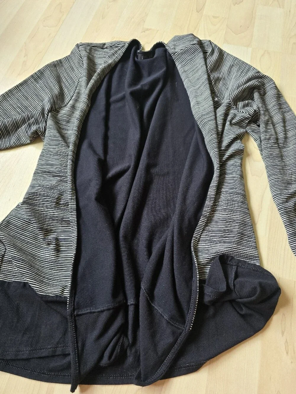 J.Jill Wearever Open Front Striped Long Sleeve Size Large